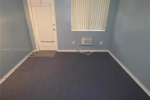 28 NW 170th St, North Miami Beach, FL 33169 - Photo 5
