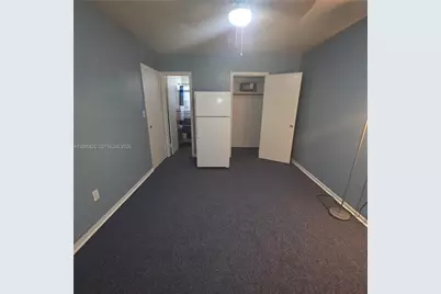 28 NW 170th St #2, North Miami Beach, FL 33169 - Photo 1