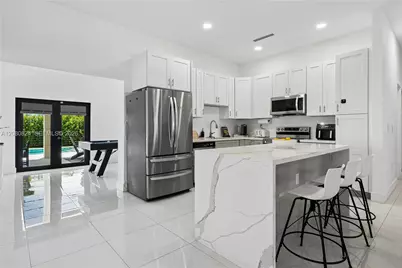4280 SW 13th Ter, Miami, FL 33134 - Photo 9