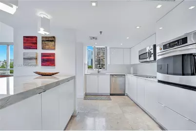 2025 Brickell Ave #706, Miami, FL 33129 - Photo 9