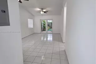 306 NW 114th Ave, Sweetwater, FL 33172 - Photo 5