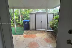 306 NW 114th Ave, Sweetwater, FL 33172 - Photo 25