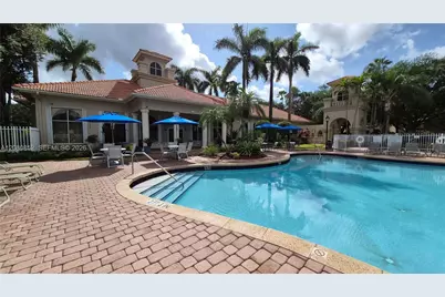 1908 NW 79th Way, Pembroke Pines, FL 33024 - Photo 59