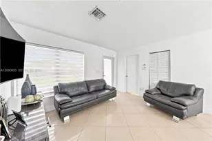 4111 NW 203rd Ln, Miami Gardens, FL 33055 - Photo 5