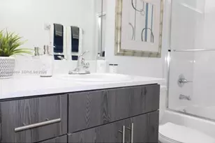 2601 NW 16th St Rd, Miami, FL 33125 - Photo 5