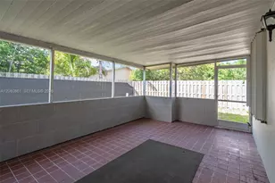 6112 SW 3rd St, Margate, FL 33068 - Photo 19