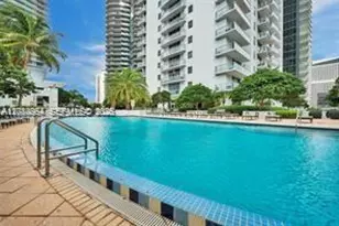 1050 Brickell Ave, Miami, FL 33131 - Photo 17