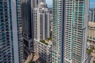 1050 Brickell Ave, Miami, FL 33131 - Photo 15