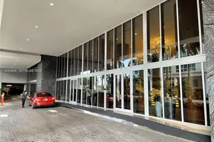 488 NE 18, Miami, FL 33132 - Photo 5