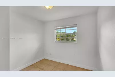 9710 SW 14th St, Miami, FL 33174 - Photo 23