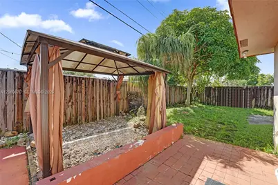 541 N 70th Ter, Hollywood, FL 33024 - Photo 41