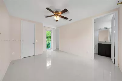3253 McDonald St #3253, Miami, FL 33133 - Photo 37