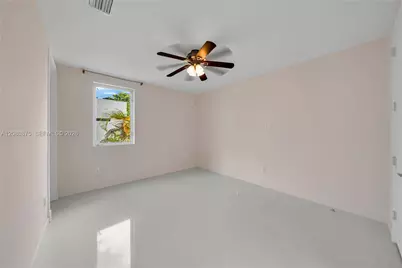 3253 McDonald St #3253, Miami, FL 33133 - Photo 35