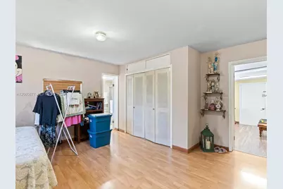 1828 SW 18th St, Miami, FL 33145 - Photo 21