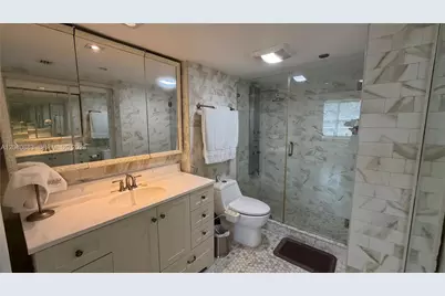 1200 Saint Charles Pl #411, Pembroke Pines, FL 33026 - Photo 15