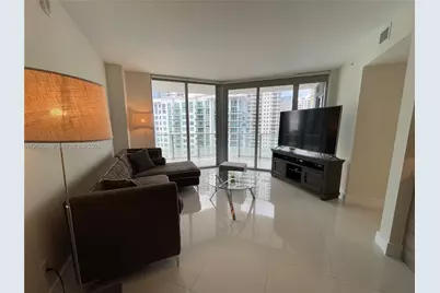 1300 Brickell Bay Dr #2010, Miami, FL 33131 - Photo 5