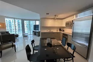 1300 Brickell Bay Dr, Miami, FL 33131 - Photo 3