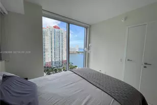 1300 Brickell Bay Dr, Miami, FL 33131 - Photo 21