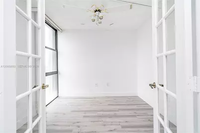 3625 N Country Club Dr #901, Aventura, FL 33180 - Photo 13