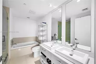 45 SW 9th St, Miami, FL 33130 - Photo 19