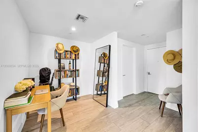 45 SW 9th St #2103, Miami, FL 33130 - Photo 15