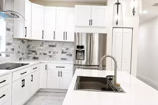 907 21st St, West Palm Beach, FL 33407 - Photo 3
