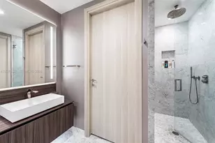 1000 Brickell Plaza, Miami, FL 33131 - Photo 49