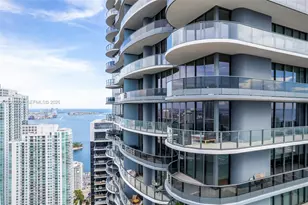 1000 Brickell Plaza, Miami, FL 33131 - Photo 3