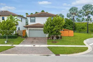 24960 SW 108th Ave, Homestead, FL 33032 - Photo 5