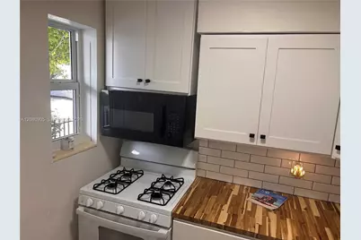 350 75th St #109, Miami Beach, FL 33141 - Photo 9