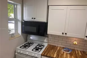 350 75th St, Miami Beach, FL 33141 - Photo 9