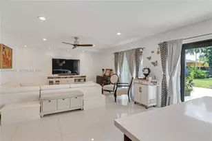 6353 SW 29th St, Miami, FL 33155 - Photo 7