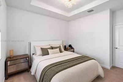 957 NE 211th St, Miami, FL 33179 - Photo 15