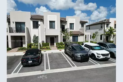 957 NE 211th St, Miami, FL 33179 - Photo 1
