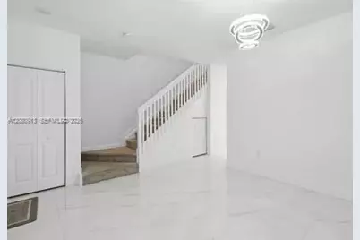957 NE 211th St, Miami, FL 33179 - Photo 3