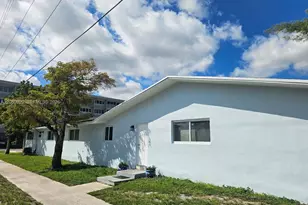 329 SE 2nd St, Hallandale Beach, FL 33009 - Photo 17