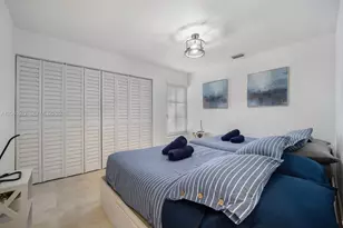 2286 NE 215th St, Miami, FL 33180 - Photo 11