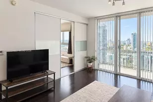 90 SW 3rd St, Miami, FL 33130 - Photo 3
