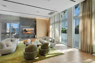 90 SW 3rd St, Miami, FL 33130 - Photo 13
