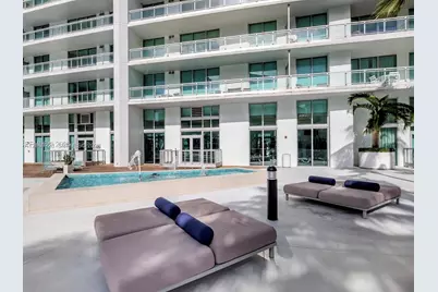 90 SW 3rd St #2210, Miami, FL 33130 - Photo 11
