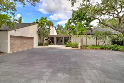 6121 SW 104th St, Pinecrest, FL 33156 - Photo 1