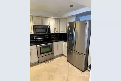 555 NE 15th St #11J, Miami, FL 33132 - Photo 9