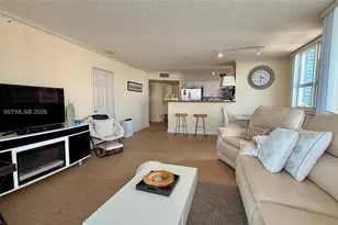 1155 Brickell Bay Dr, Miami, FL 33131 - Photo 11