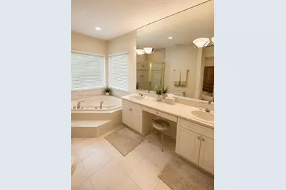 1100 NW 114th Ave, Plantation, FL 33323 - Photo 21