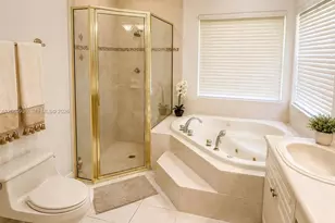 1100 NW 114th Ave, Plantation, FL 33323 - Photo 23