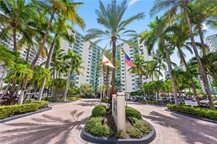 3801 S Ocean Dr, Hollywood, FL 33019 - Photo 1