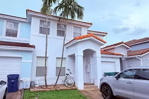 4729 SW 163rd Pl, Miami, FL 33185 - Photo 1
