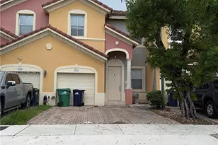 7978 SW 166th Pl, Miami, FL 33193 - Photo 1