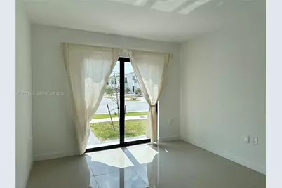 307 NW 13th Pl #0, Florida City, FL 33034 - Photo 9