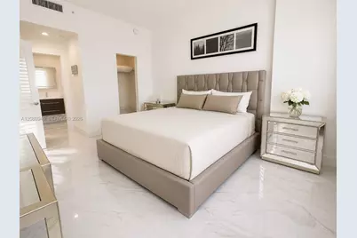6917 Collins Ave #PH04, Miami Beach, FL 33141 - Photo 15